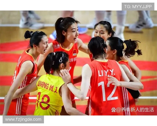 中国女排逆袭俄罗斯晋级世界锦标赛四强 展现强大实力与团队精神 中国女排逆袭俄罗斯晋级世界锦标赛四强 展现强大实力与团队精神
