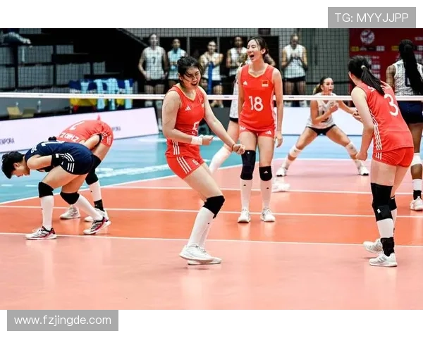 中国女排全力备战东京奥运资格赛 新阵容亮相备战迎接强敌挑战 中国女排全力备战东京奥运资格赛 新阵容亮相备战迎接强敌挑战