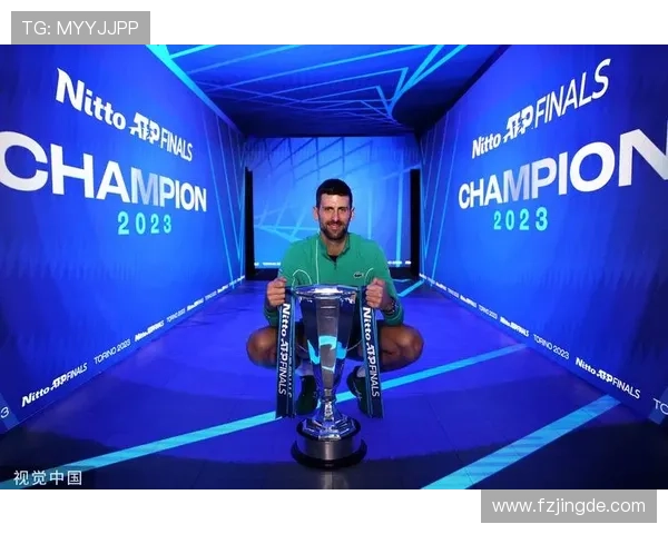 德约科维奇逆转豪取赛季第七冠再度巩固世界第一展现无与伦比统治力 德约科维奇逆转豪取赛季第七冠再度巩固世界第一展现无与伦比统治力