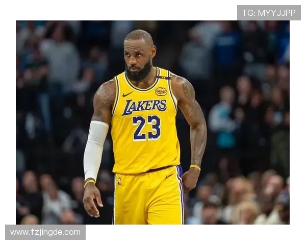 詹姆斯刷新个人历史新纪录 湖人力克勇士迎来四连胜 詹姆斯刷新个人历史新纪录 湖人力克勇士迎来四连胜