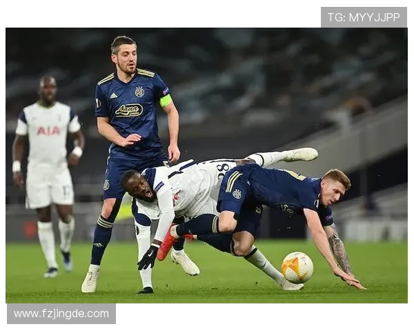 联盟劲旅再掀争冠风云本周焦点大战引爆全场舆论热议赛季走势